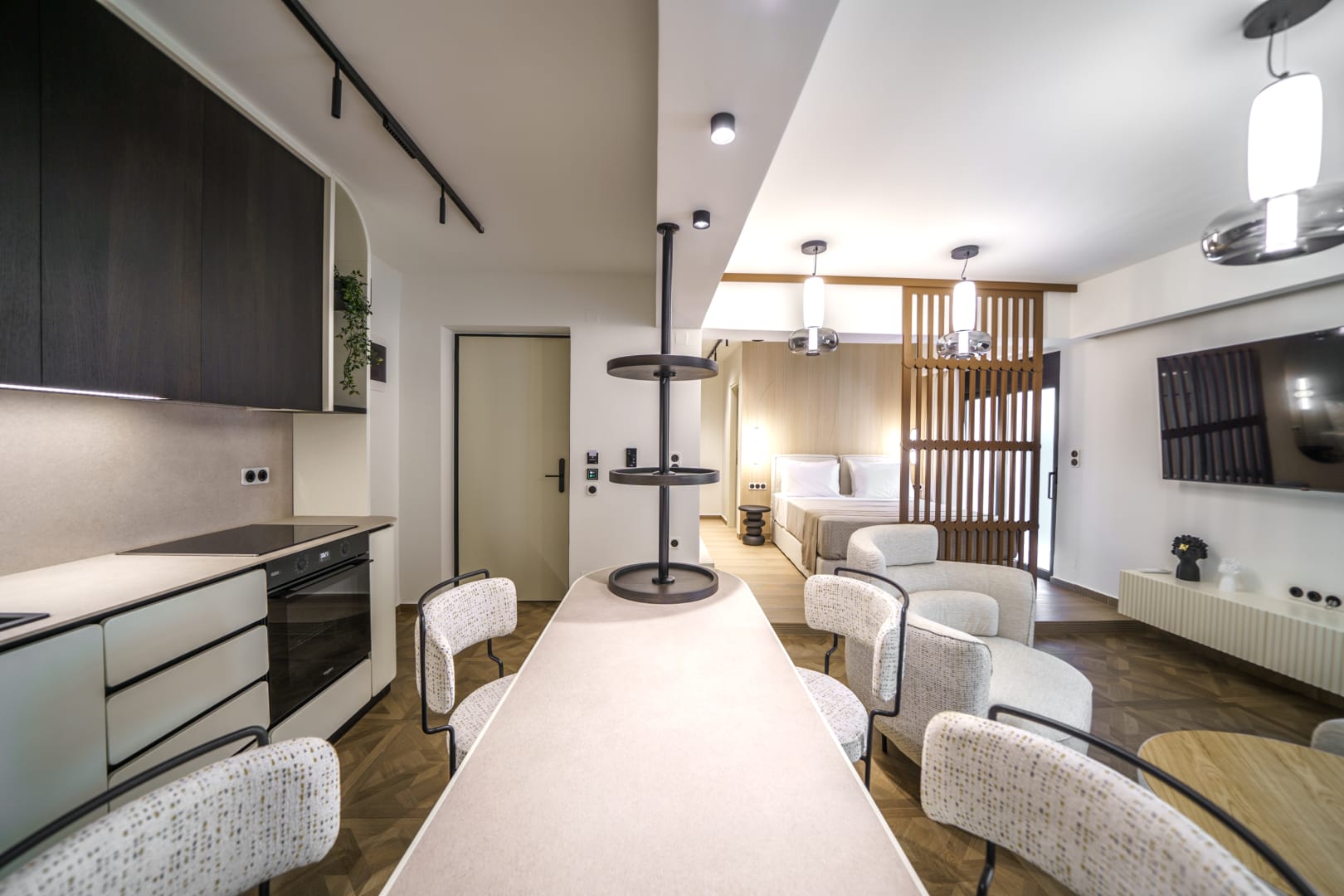 Suite kitchen and dining area