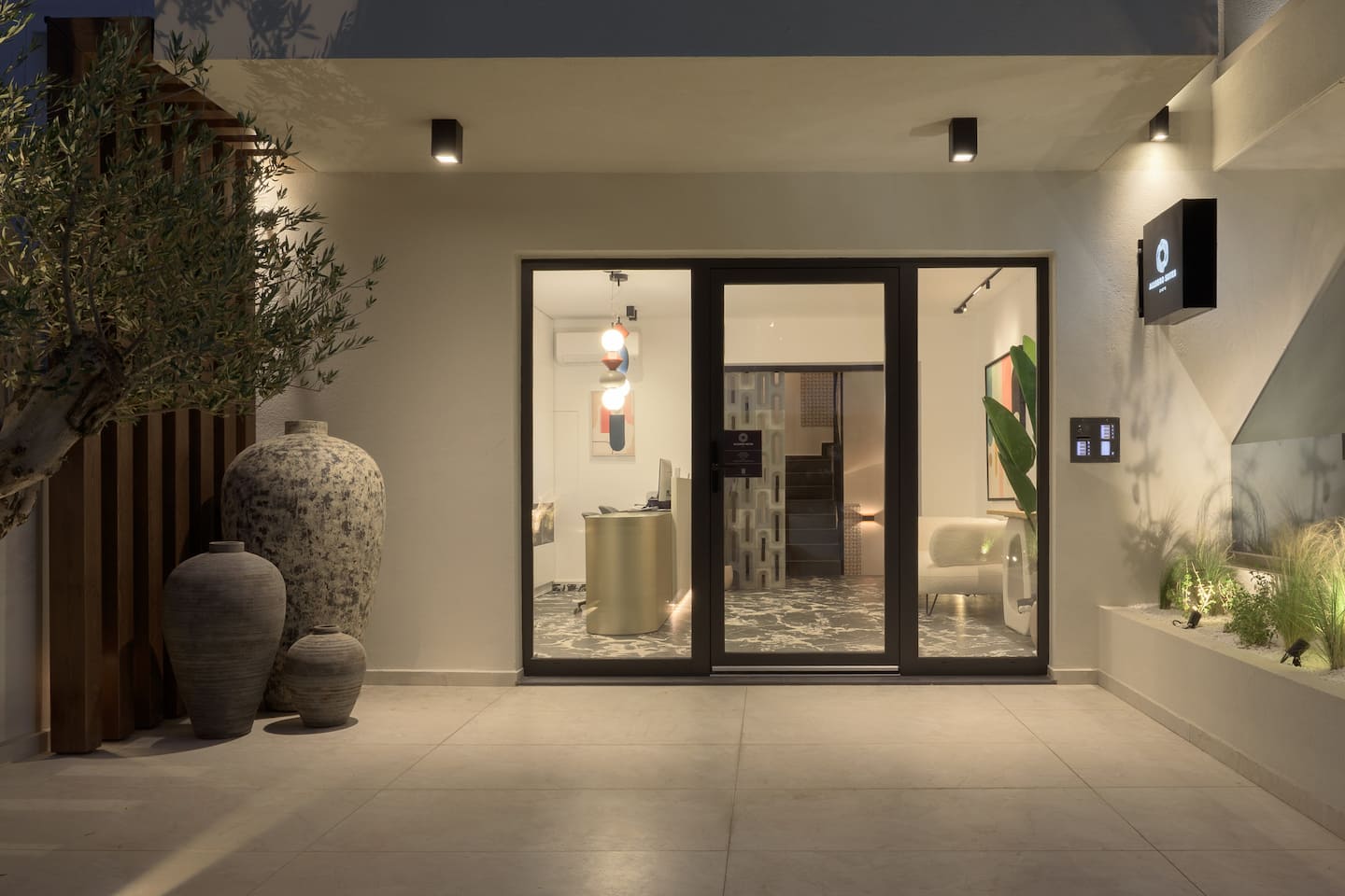 Junior Suite – Ground Level — 16